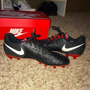 Nike Tiempo Cleats